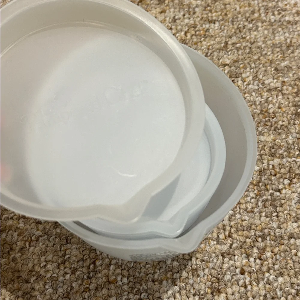 Pampered Chef silicone Prep Set measuring/storage bowls 3 Nesting~ Never Used - Picture 8 of 9